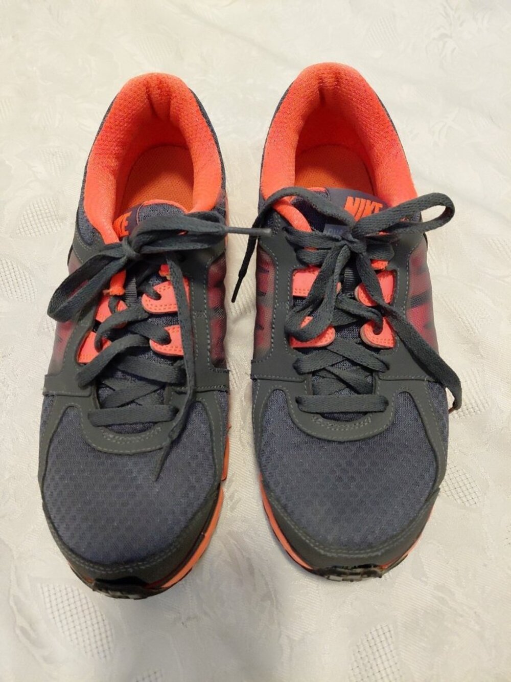 Nike Dual Fusion St 2 Running Shoes Women's Size 8 Black Orange Sneakers